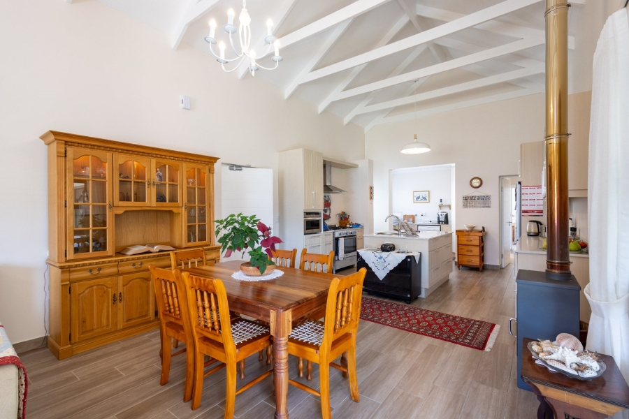 2 Bedroom Property for Sale in Keurboomstrand Western Cape